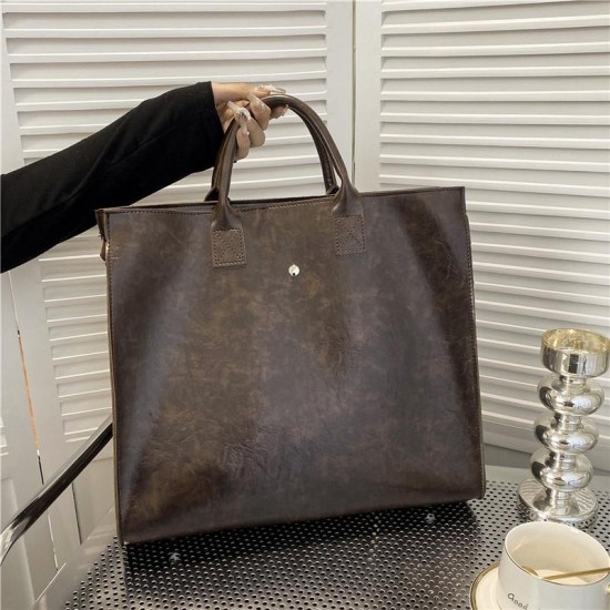 Relaxed Commuter Handbag in Neutral