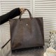 Relaxed Commuter Handbag in Neutral