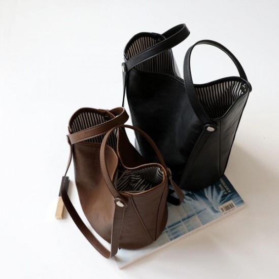 Minimal Leather Bucket Bag in Neutral